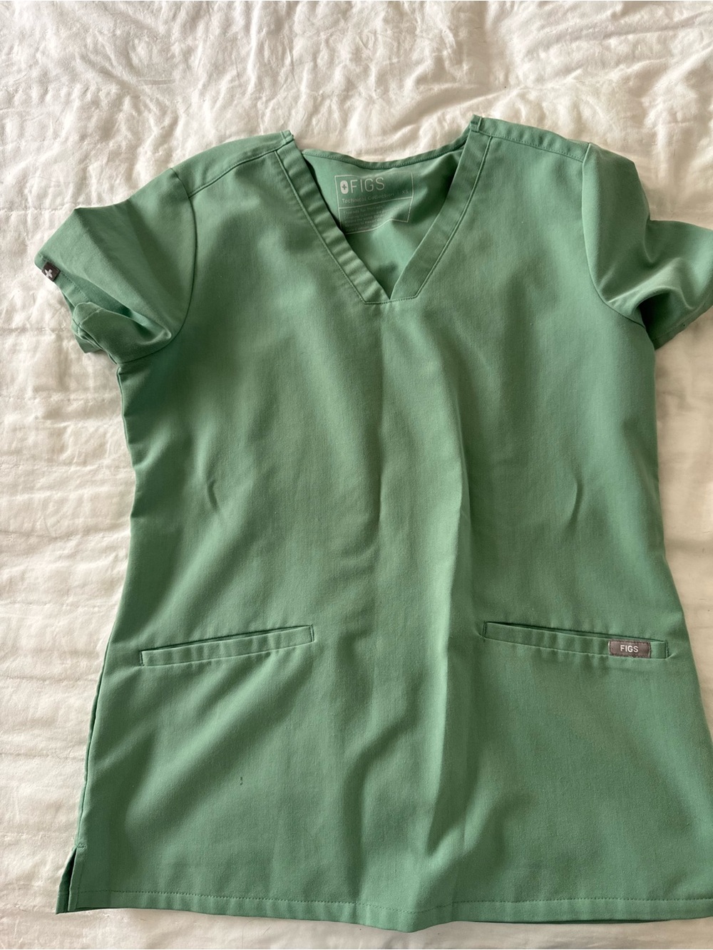 FIGS Jade Green scrub set